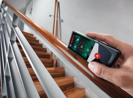 Met deze compacte digitale meter bepaalt u afstanden met één druk op een knop