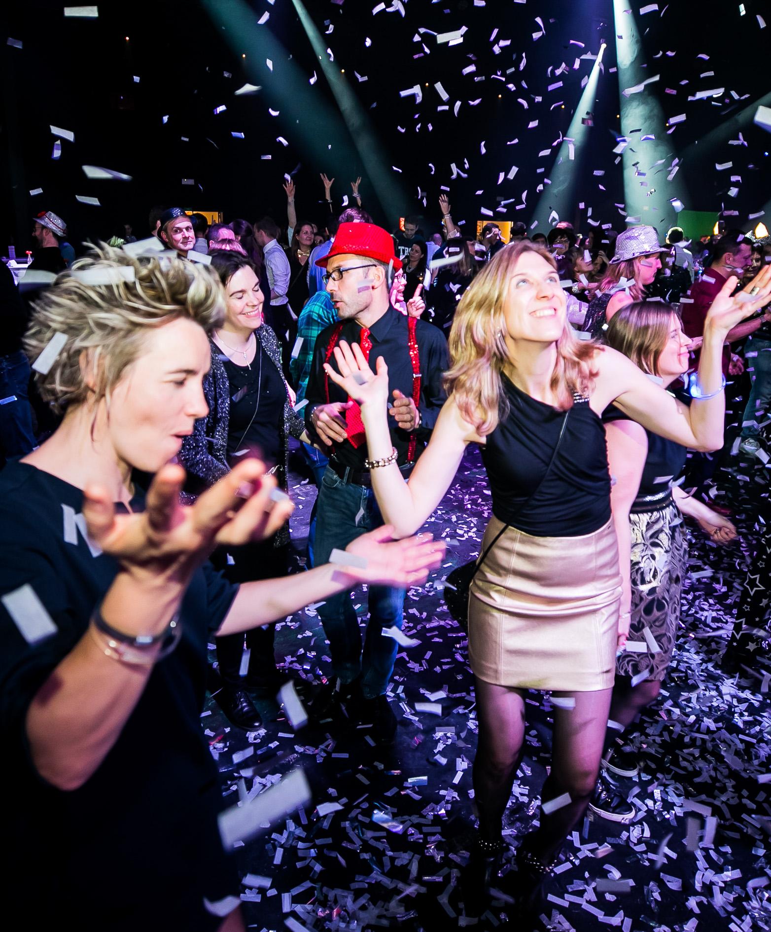 On va plus souvent inviter le partenaire également – Photo: Cum Laude Events