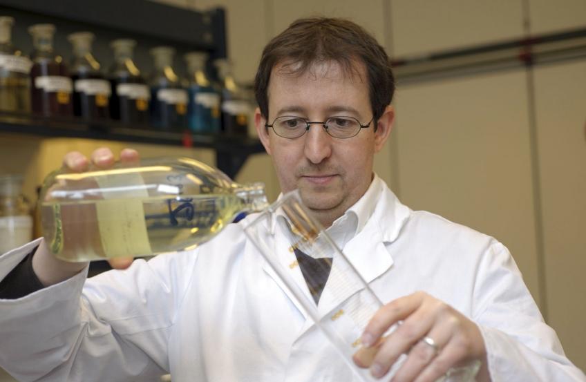 Olie is een volwaardig vloeibaar wisselstuk geworden, dat dan ook precies moet worden gedoseerd