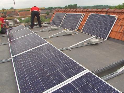 PV panelen zelf leggen