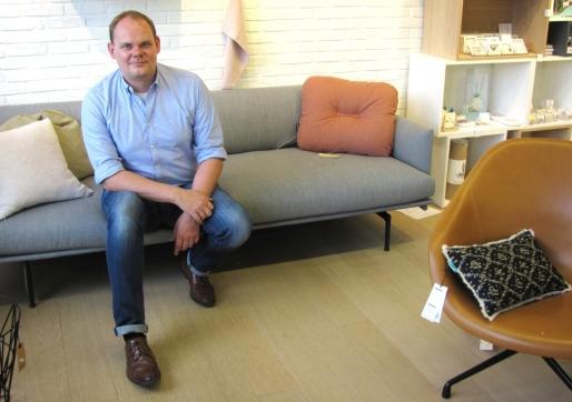Thomas Minnebo van kookwinkel en interieurzaak Oosterlinck