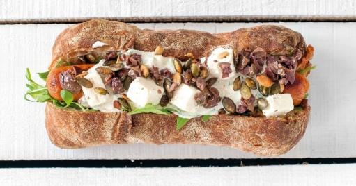 Fastcasualconcepten zoals de haute dogs van Jeroen Meus hebben opvallend veel groeipotentieel. Neem een goedkoop basisproduct, creëer er beleving rond en klanten zullen bereid zijn om meer te betalen voor dit opgewaardeerde product